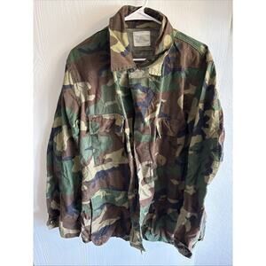 U.S. Military Battle Dress Uniform (BDU) woodland camouflage field jacket L Long